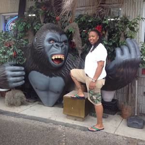 Meet your Posher, Ebony